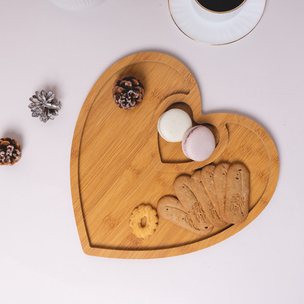 Wooden tray "Heart"
