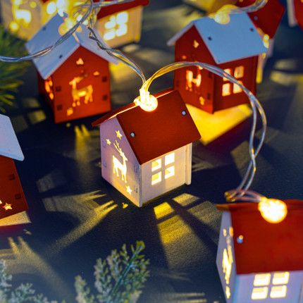 Christmas garland “Houses”, Snow Fantasy, 1.8 m, assorted