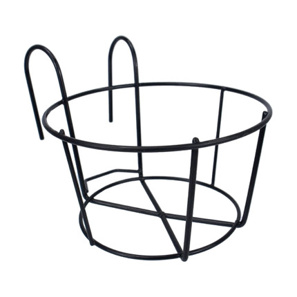 Hanging flower pot holder