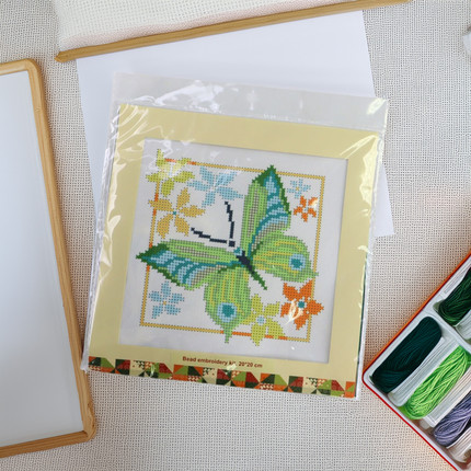 Bead embroidery set, 20×20 cm