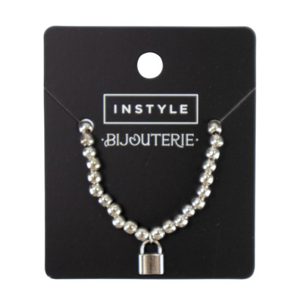 Beaded bracelet with pendant