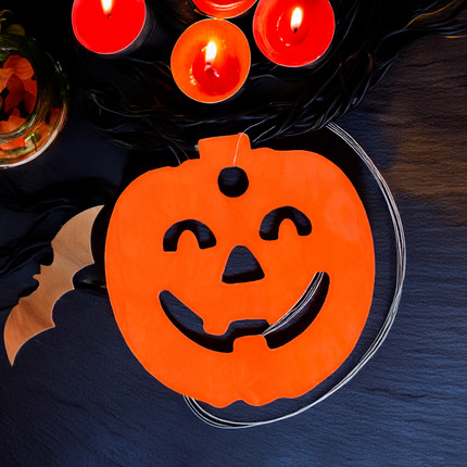 Pumpkin paper garland