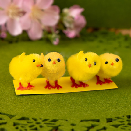 Decorative figure "Chicks"