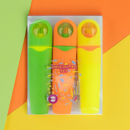 Colored highlighters, 3 colors, assorted