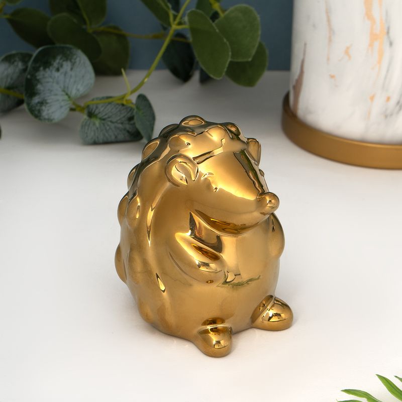Animal figurine, in assortment