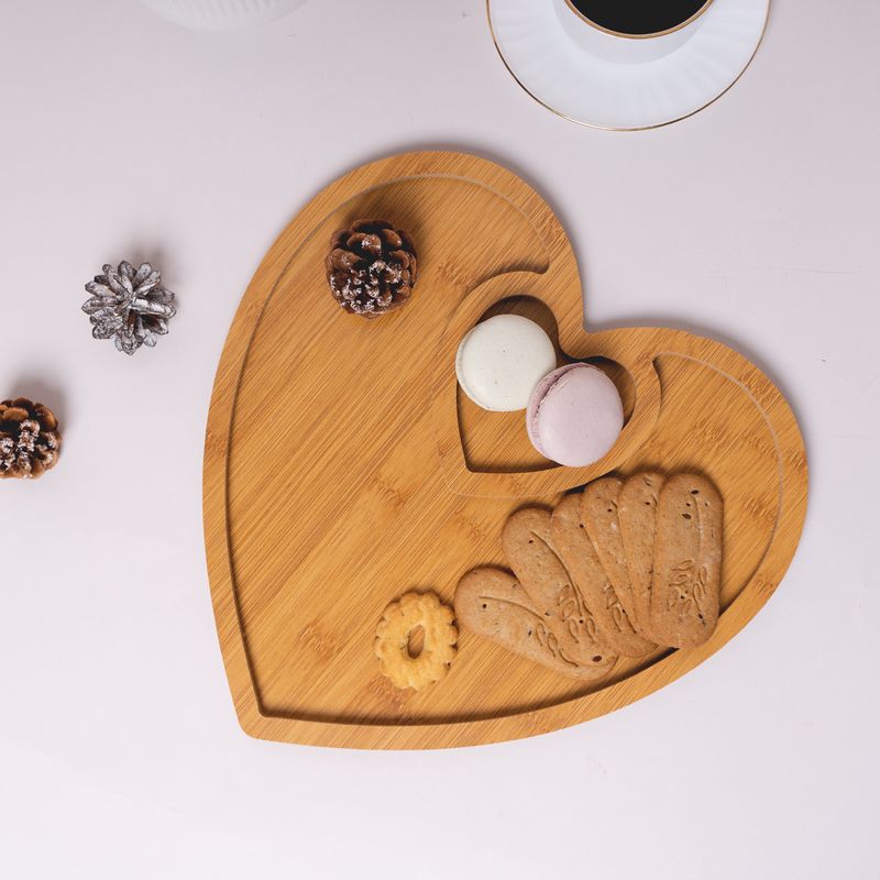 Wooden tray \"Heart\"