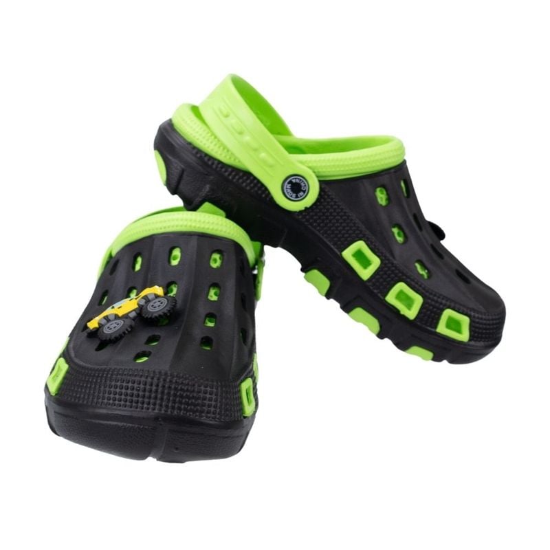 Rubber slippers