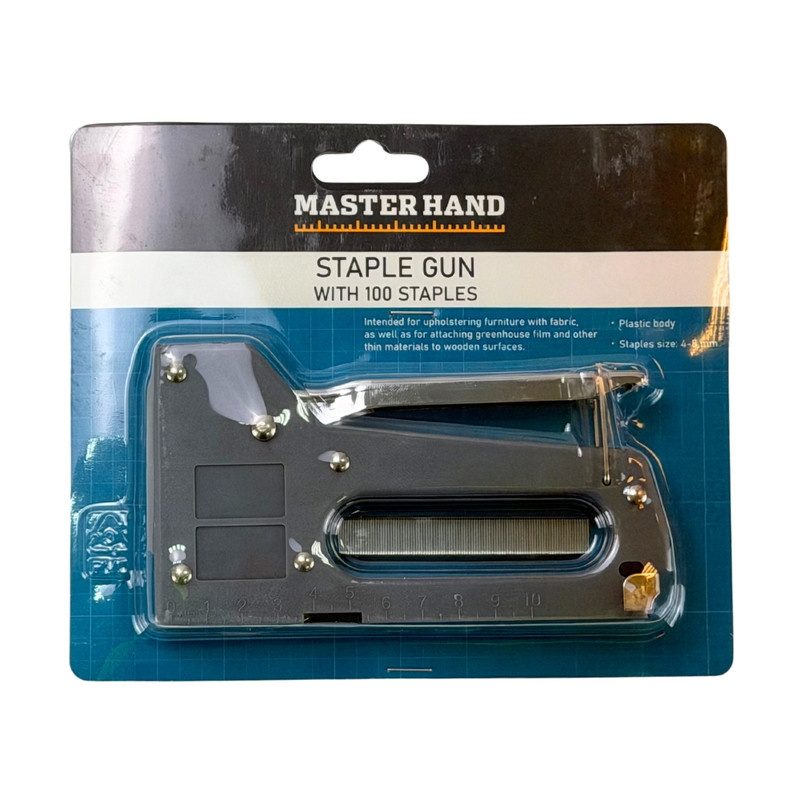 Staple gun with 100 staples