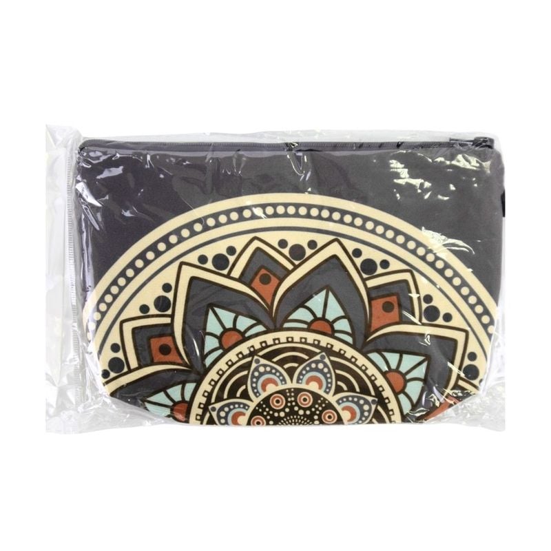 Cosmetic bag