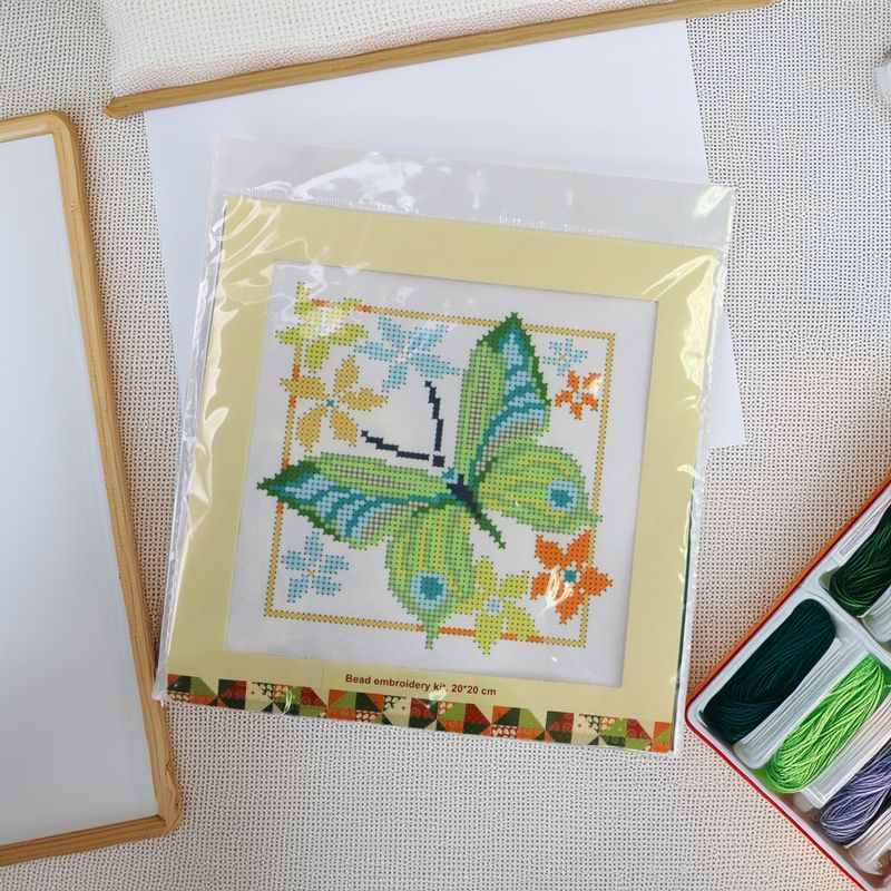 Bead embroidery set, 20×20 cm