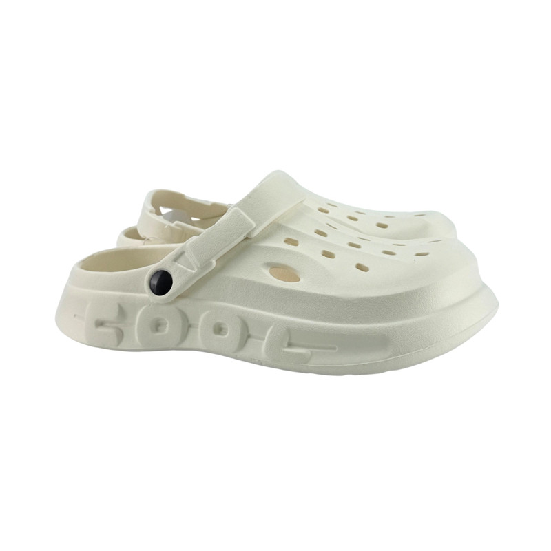 Women’s sandals, assorted
